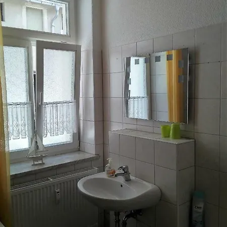 Am Personenaufzug Bad Schandau
